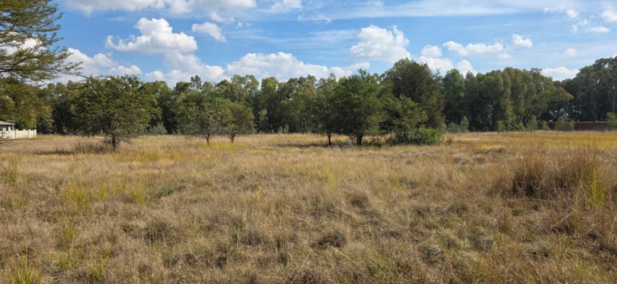 0 Bedroom Property for Sale in Wilkoppies North West